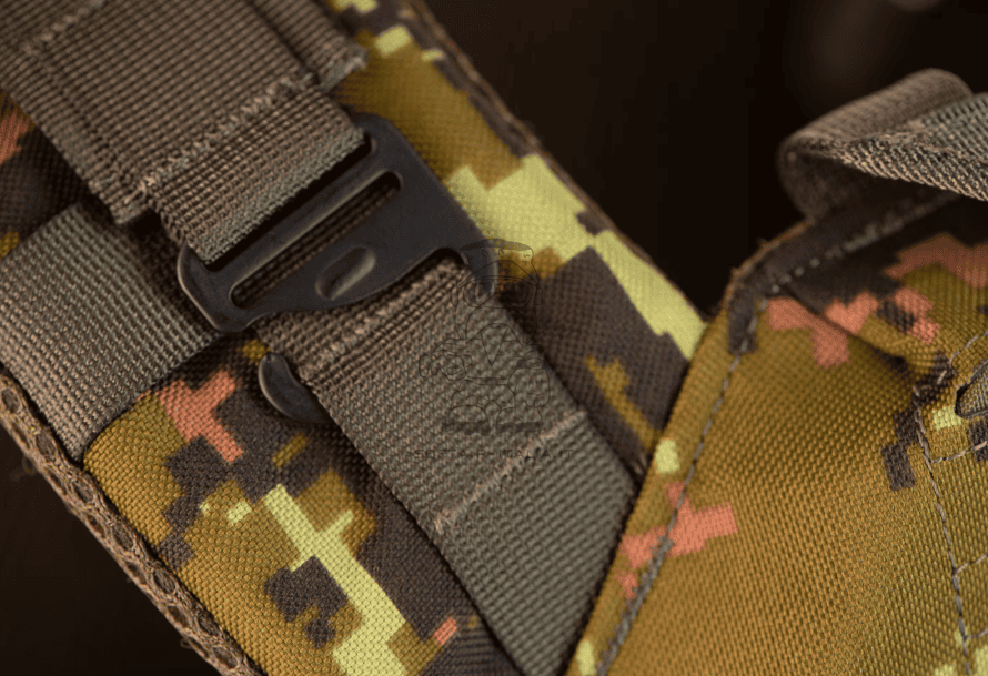 Invader Gear Plate Carrier Reaper QRB Cadpat Camo by Invader Gear