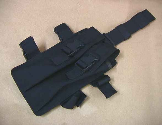 P90-M3 "Grease Gun"-MP40-MP44 e Similari Portacaricatori Cosciale BK by Vega