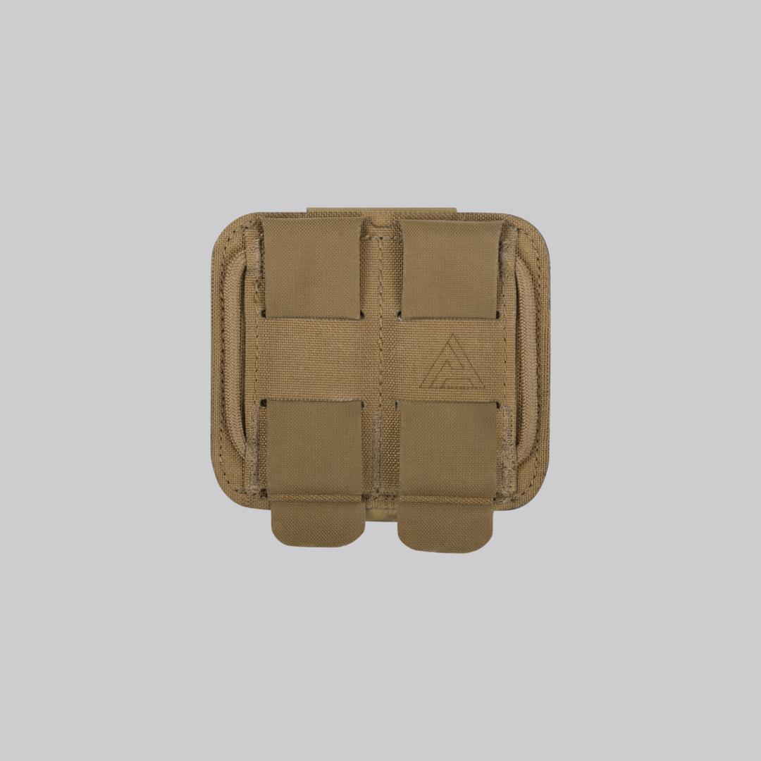 Magnetic Sholder Holster MOLLE Coyote Brown by Direct Action