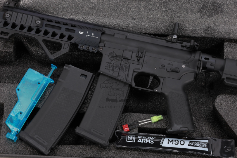Specna Arms M-Lok Strike Industries Licensed Front RRA Rock River Arms SA-E17 EDGE™ HAL 2 Light OPS Stock Gen. 2 AEG by Specna Arms