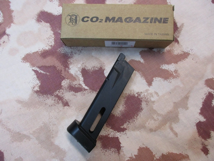 P226 E2 KP-01-KP-01 Co2 Magazine 25bb by Kjw