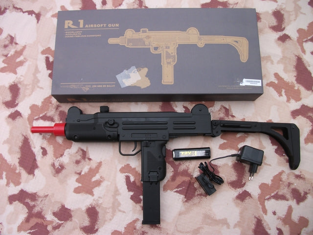 Uzi Sub Machine Gun AEG by Well