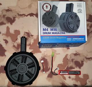 M4 - M16 Auto Drum 2300bb Magazine con Batteria G-08-170 by G&G