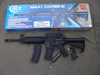 OCCASIONE:M4A1 Colt Carbine Scritte e Loghi Originali by Cybergun